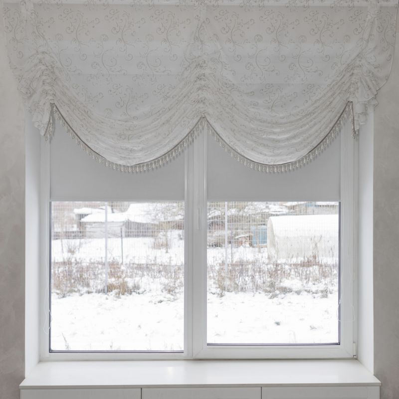 Local Valance Hanging Service in Hingham, MA